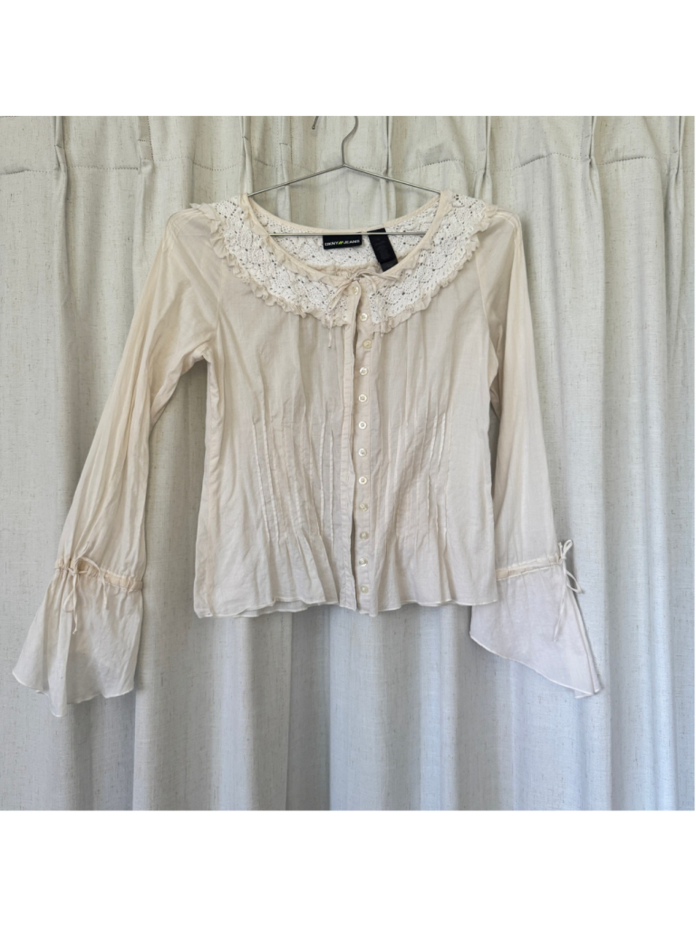 Vintage Women's DKNY Jeans White Blouse, flowy bell sleeves, Size 10